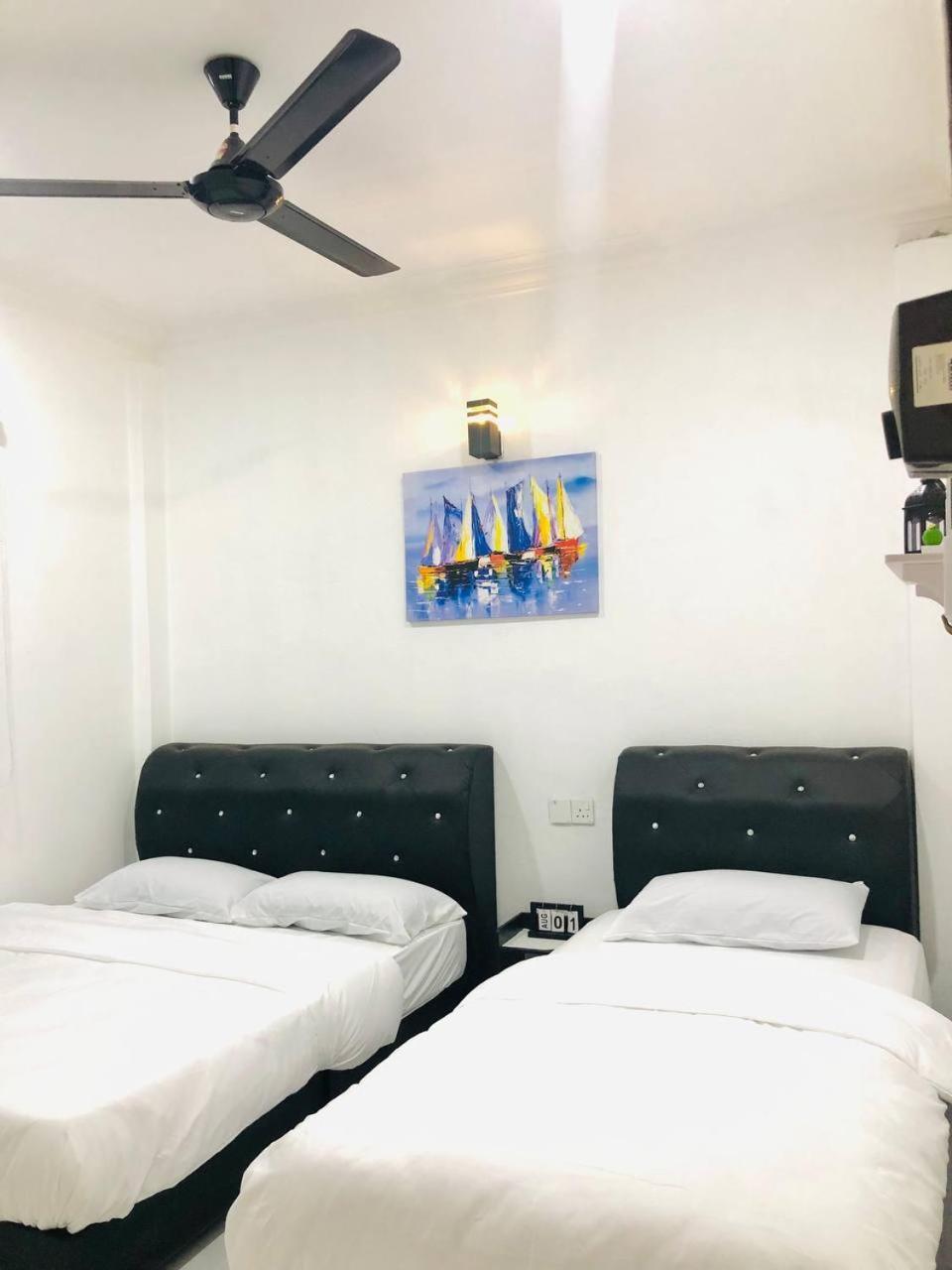 Roomstay By Abe Cottage Kampung Kuala Besut Exterior foto