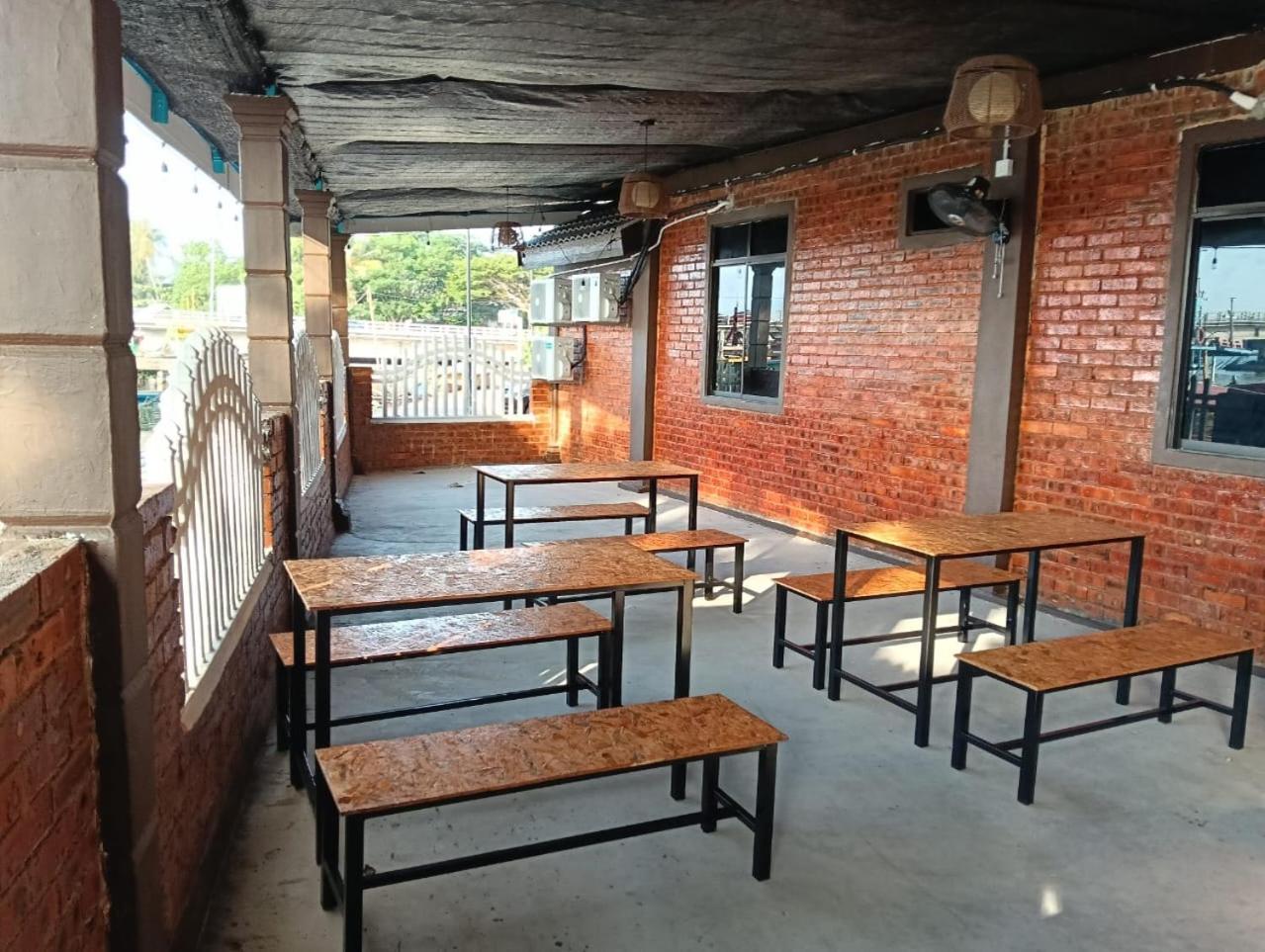 Roomstay By Abe Cottage Kampung Kuala Besut Exterior foto
